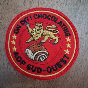 Ecusson "On dit Chocolatine"